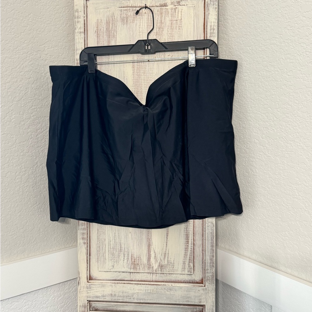 Cute! Simple Black Old Navy Swim Skirt Women’s 4X Plus